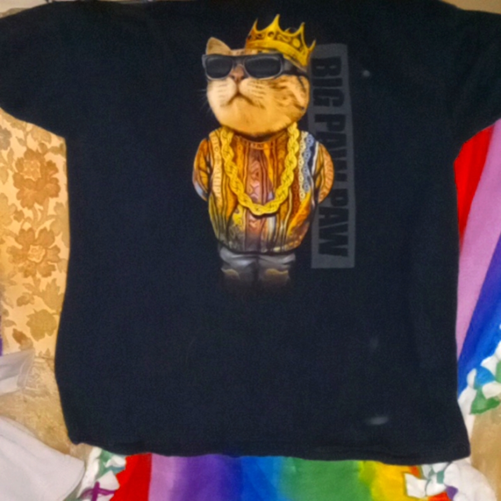 XL Cat graphic tee